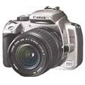 <p>В <strong>цифровом фотоаппарате Canon EOS 350D (REBEL/XT) Digital</strong><strong> </strong> CMOS-датчик 2-го поколения формата APS-C с 8,0 млн. пикселов и установлен тот же мощный процессор обработки изображений DIGIC II, что и в профессиональных цифровых зеркальных камерах Canon, скорость непрерывной съёмки составляет 3 кадра в секунду.</p>