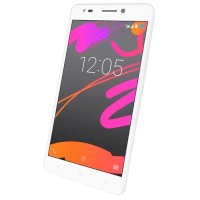 Смартфон BQ Aquaris M5.5 16GB 3GB RAM White