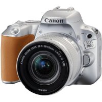 Фотоаппарат Canon EOS 200D 2256C001