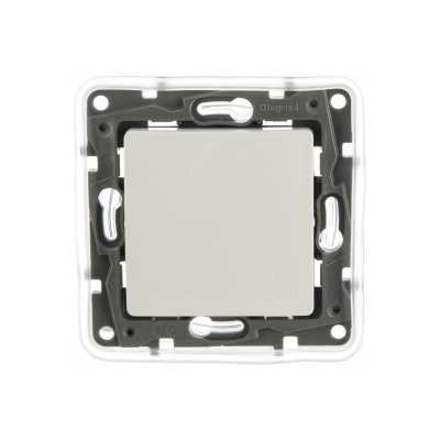 выключатель Legrand Etika 672200