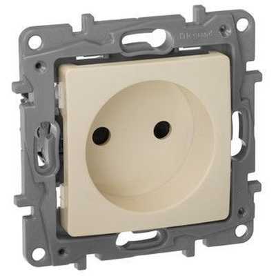 розетка силовая Legrand Etika 672334