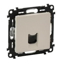 Розетка компьютерная Legrand Valena Life 753540