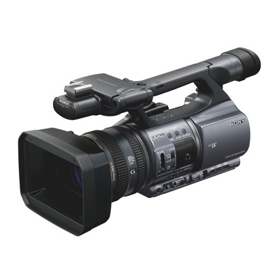 видеокамера Sony DCR-VX2200E